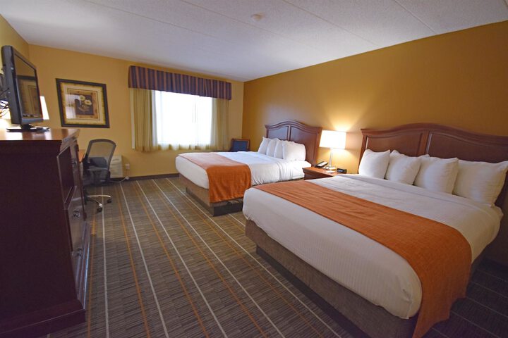 Room 15 of 32