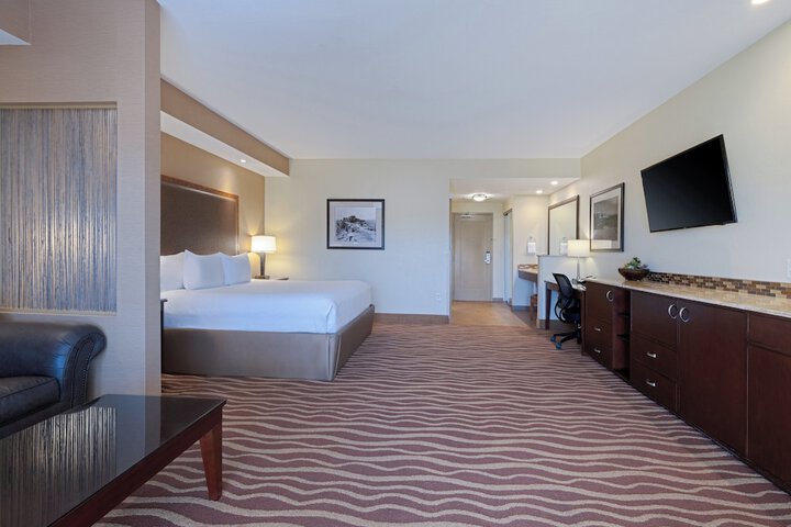 Room 127 of 149