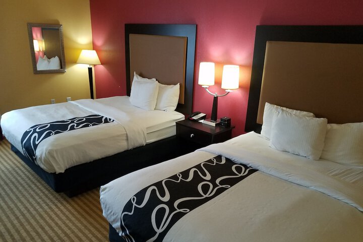 La Quinta Inn & Suites by Wyndham Atlanta-Union City