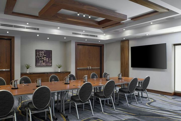 Delta Hotels by Marriott Waterloo