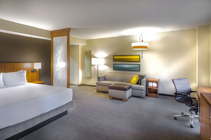 Room 20 of 49