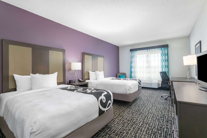 La Quinta Inn & Suites by Wyndham Hopkinsville