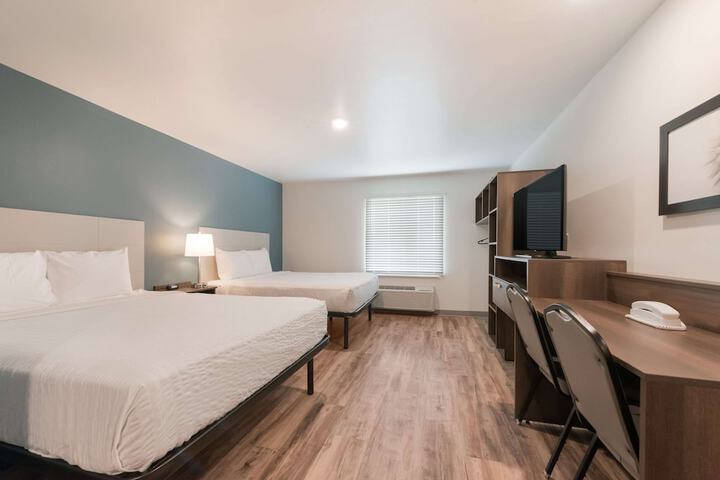 Room 17 of 31