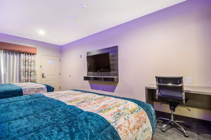 Room 17 of 17