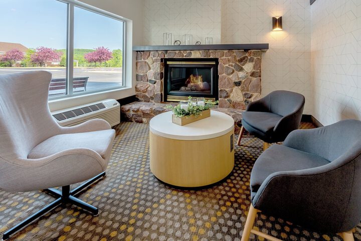 Hotel 2 of 58