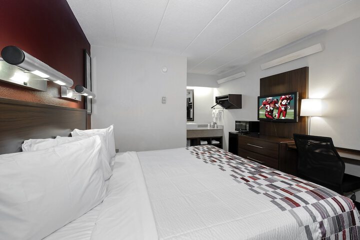 Room 31 of 34