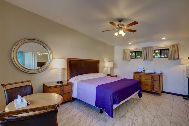 Room 35 of 70