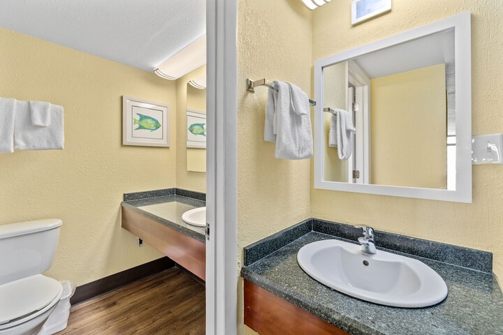 North Shore Oceanfront Resort Hotel with Waterpark