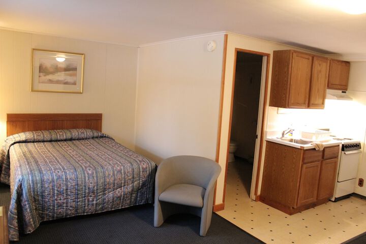 Nootka Lodge