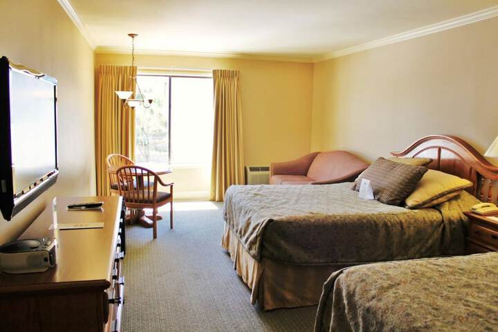 Room 6 of 11