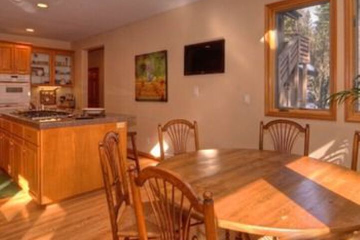 Luxurious Incline Village Spot 5 Br Home by RedAwning