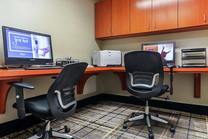 Hampton Inn Heath-Newark