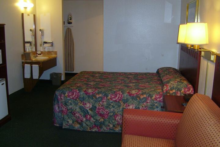 Shanico Inn