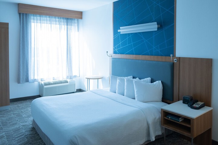 Room 20 of 35