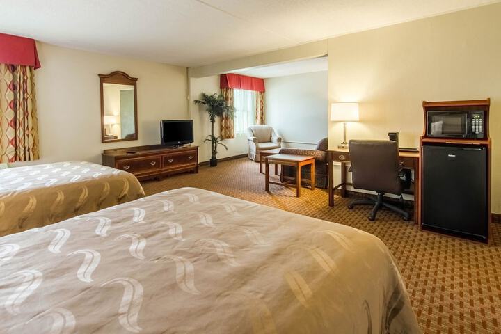 Room 13 of 49