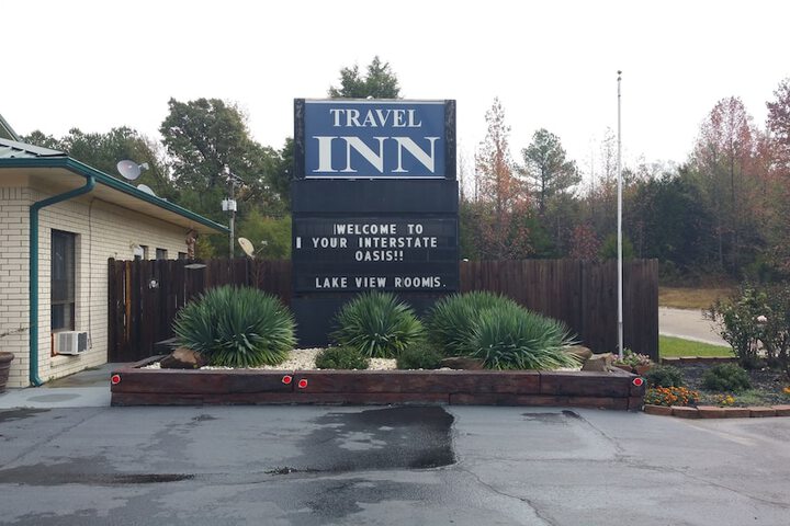 Hotel 3 of 54