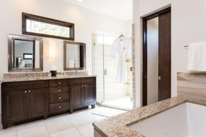 Alura Pointe Villas at the Reserve at Lake Travis