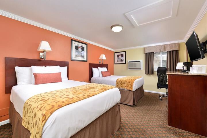 Room 20 of 24