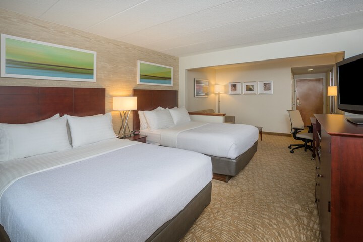 Room 11 of 30