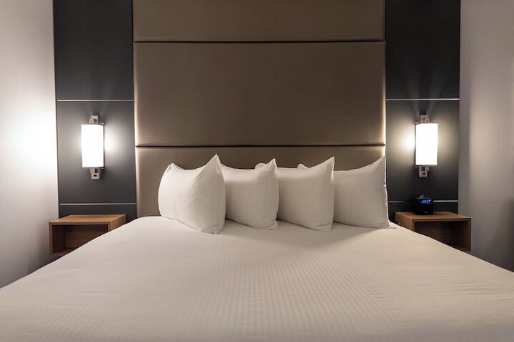 Room 15 of 55