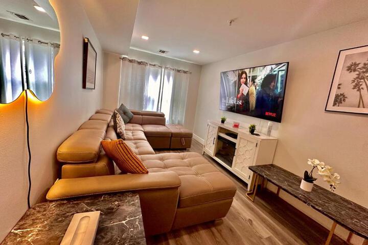 The Modern Suite - 2BR Close to NYC