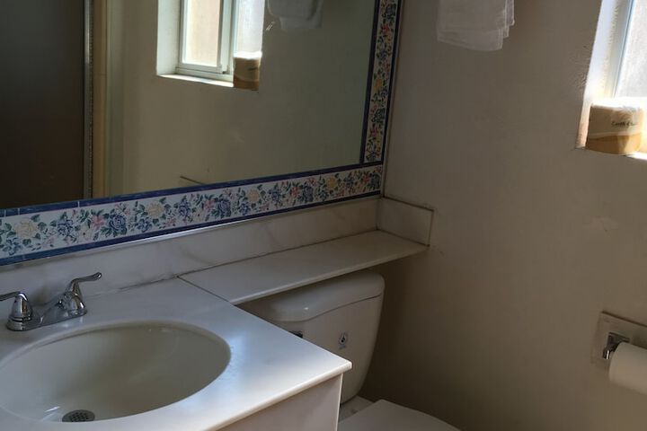 Room 49 of 51
