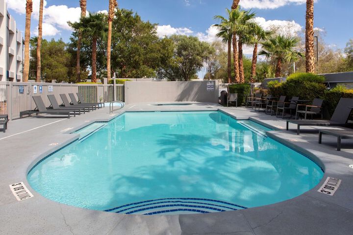 Pool 8 of 36