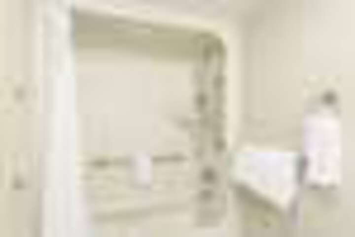 Room 86 of 124