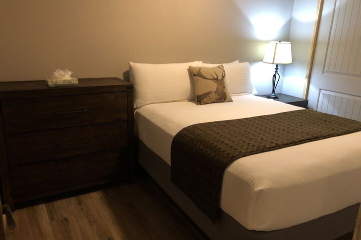 Room 34 of 49