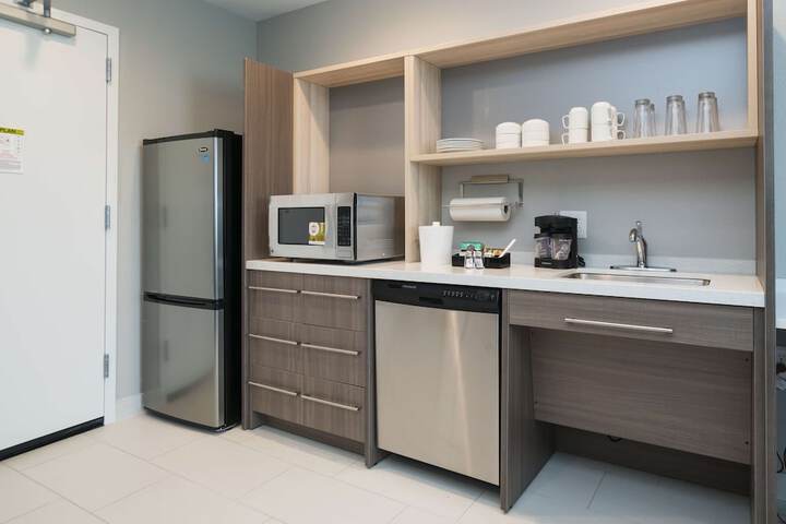 Home2 Suites by Hilton Jackson Flowood Airport Area