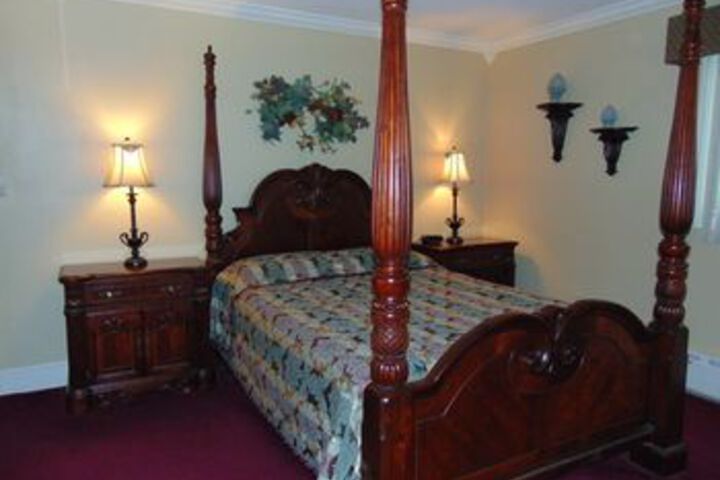 Knights Inn Lodge Resort Forest City