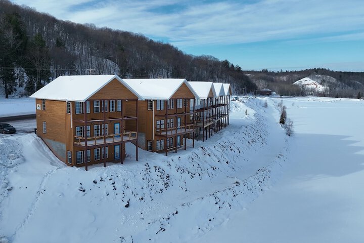 Keweenaw Waters Resort