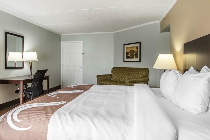 Room 15 of 31