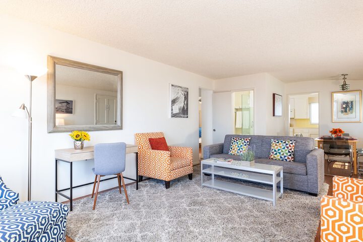 Room 121 of 149