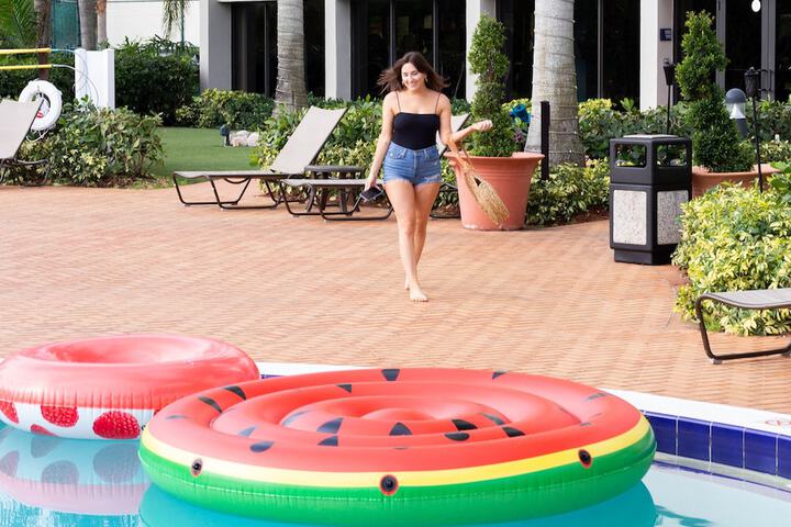 Pool 39 of 226
