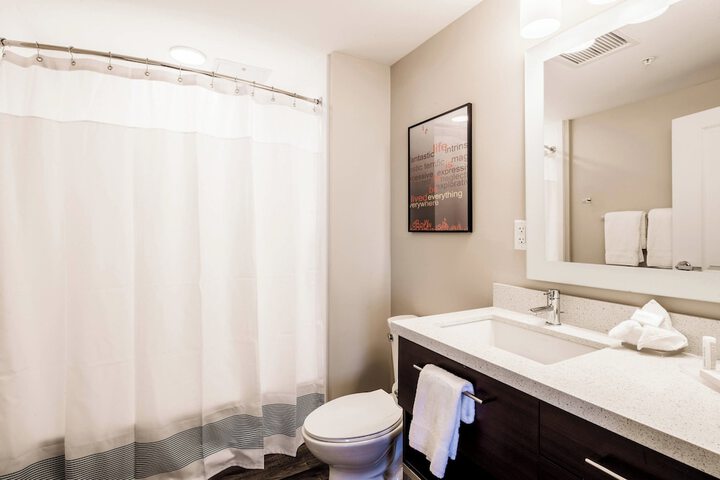 Room 16 of 35
