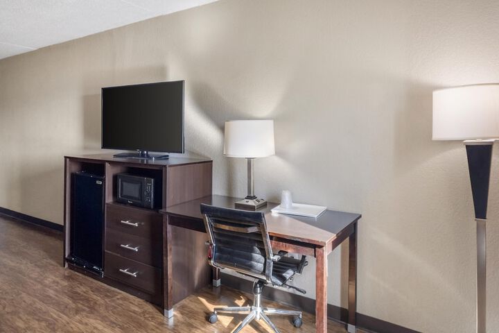 SureStay by Best Western Greenville