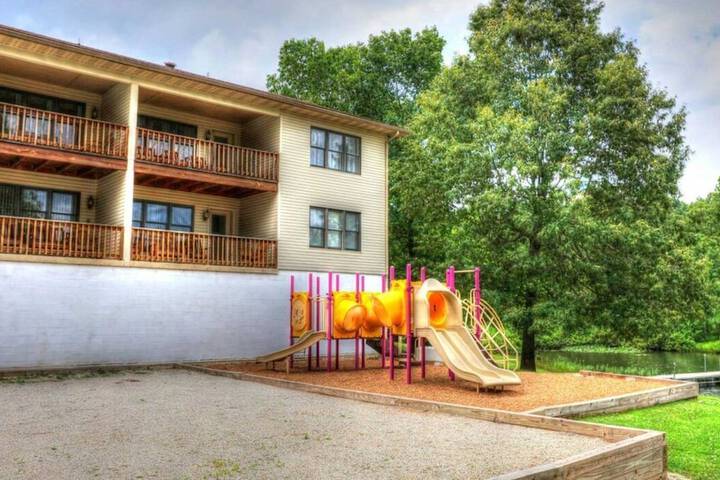 Crown Point Resort