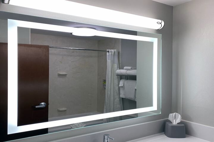 Holiday Inn Express & Suites Somerset Central by IHG