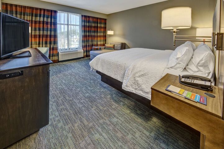 Room 15 of 37