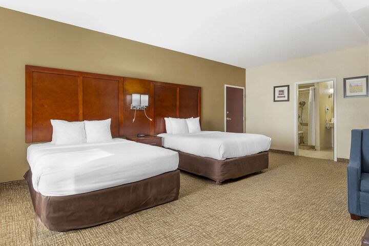 Room 16 of 30