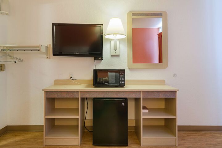 Room 47 of 74