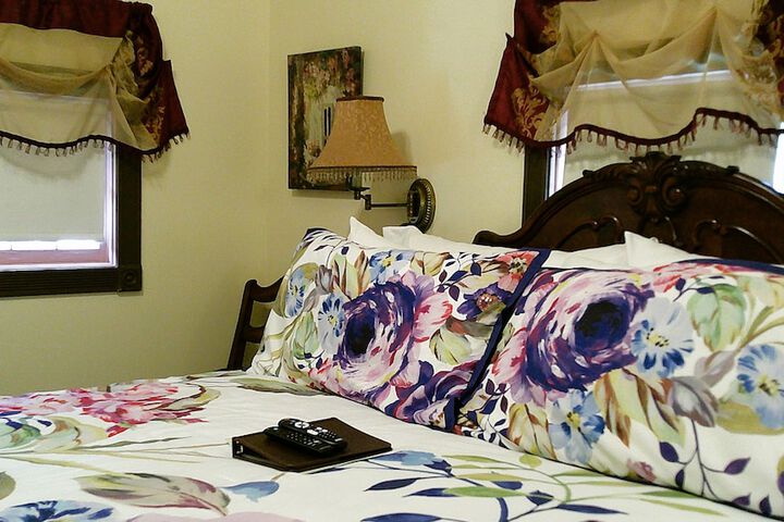 Room 32 of 55