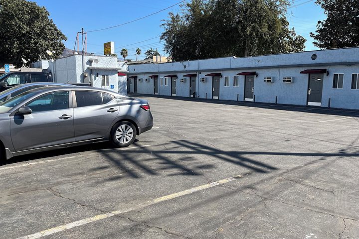 Griffith Park Motel - LA Hollywood Area