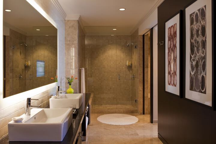 Room 20 of 60