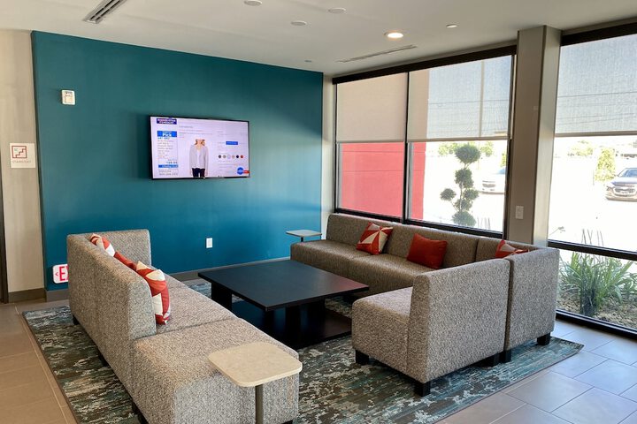 avid hotels Beaumont by IHG