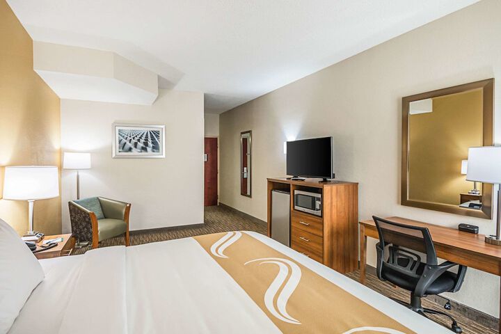 Room 42 of 61