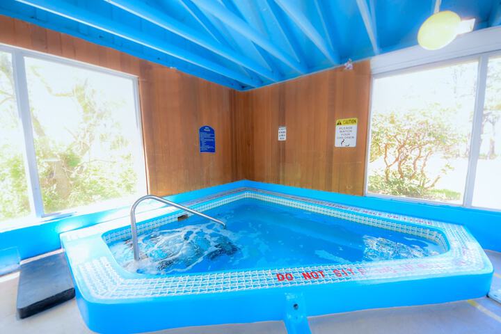 Spa 64 of 69