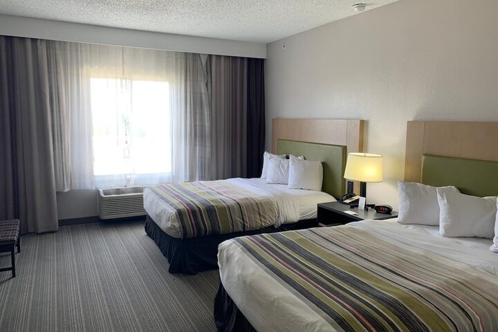 Room 64 of 90