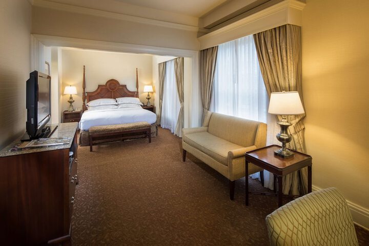Room 29 of 64